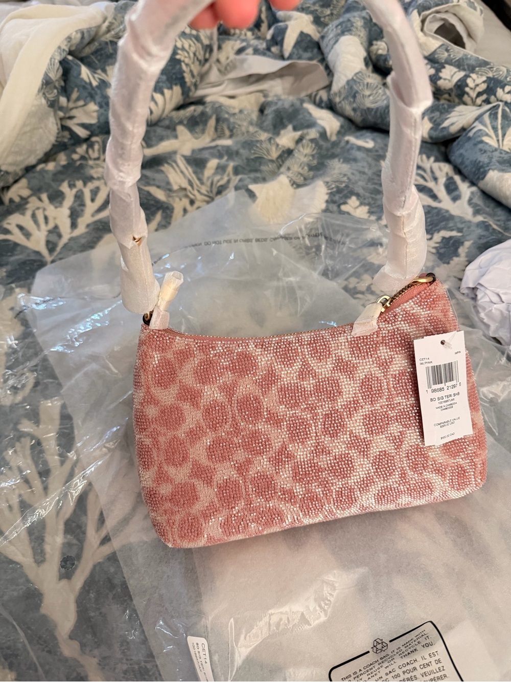 Authentic Coach Pink Beaded Signature Shoulder Bag - Picture 2 of 5